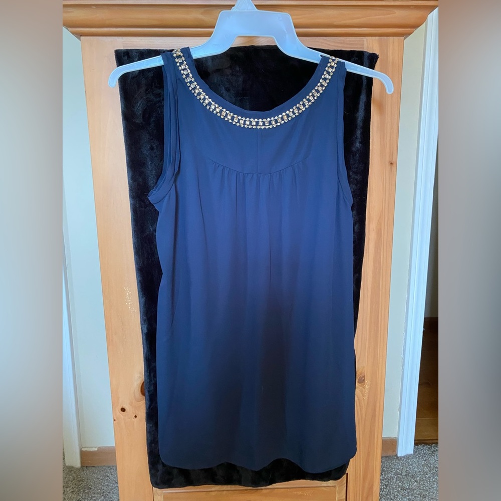 Alfani size 10 sleeveless blouse